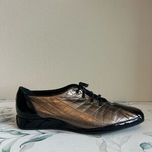 Amalfi Metallic Oxfords